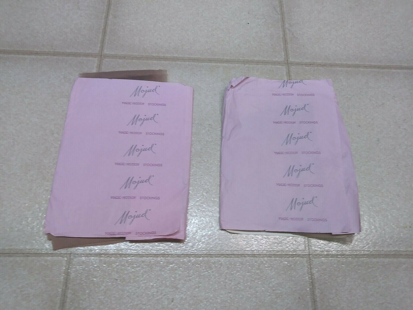 Mojud Magic-Motion Nylon stockings Size 9 1/2 S, 2 pairs, new old stock vintage!