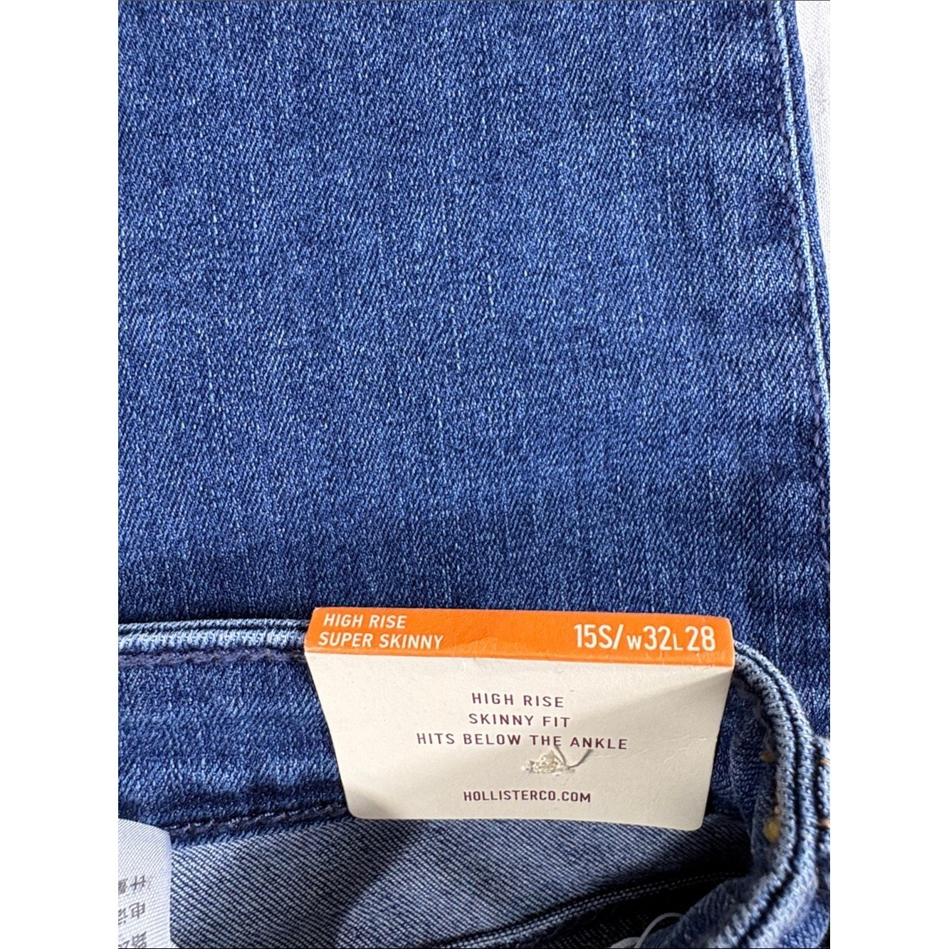 Hollister Women High Rise Super Skinny Distressed Ripped Jeans Size 15S NWT