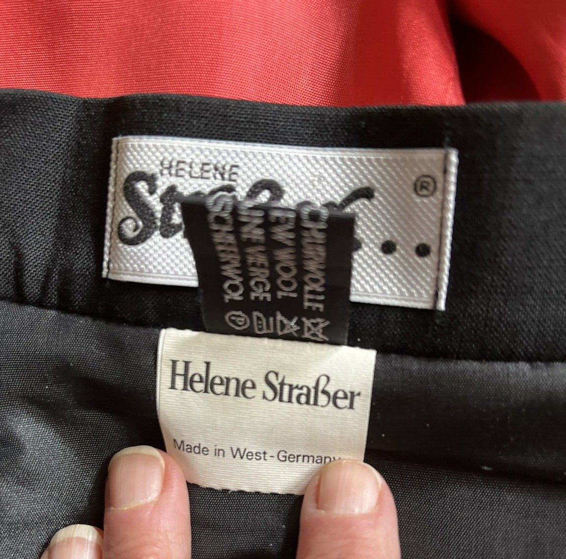 HELENE STRABER German Wool Jacket Pleated Skirt Embroidered Flowers QUALITY 10M