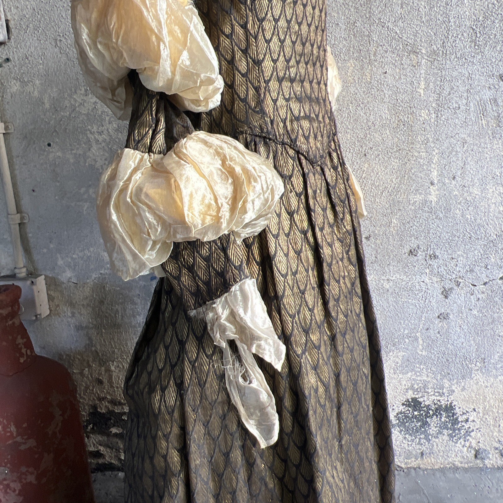 Antique Edwardian Gold Lamé Fish Scale Dress Gown Puff Sleeve Costume Vintage