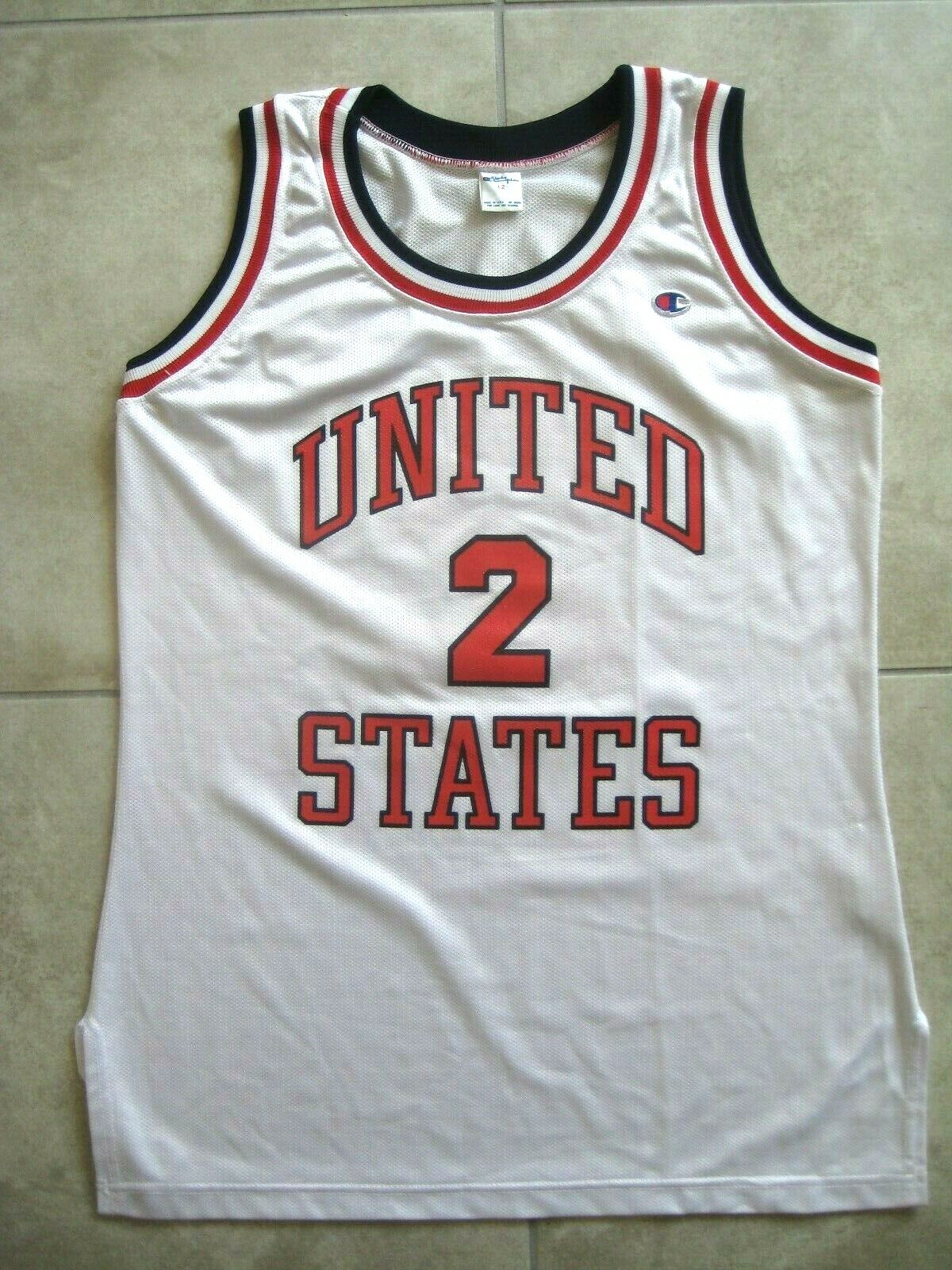Vintage Lady CHAMPION UNITED STATES USA White Basketball #2 Jersey USED 12 SMALL