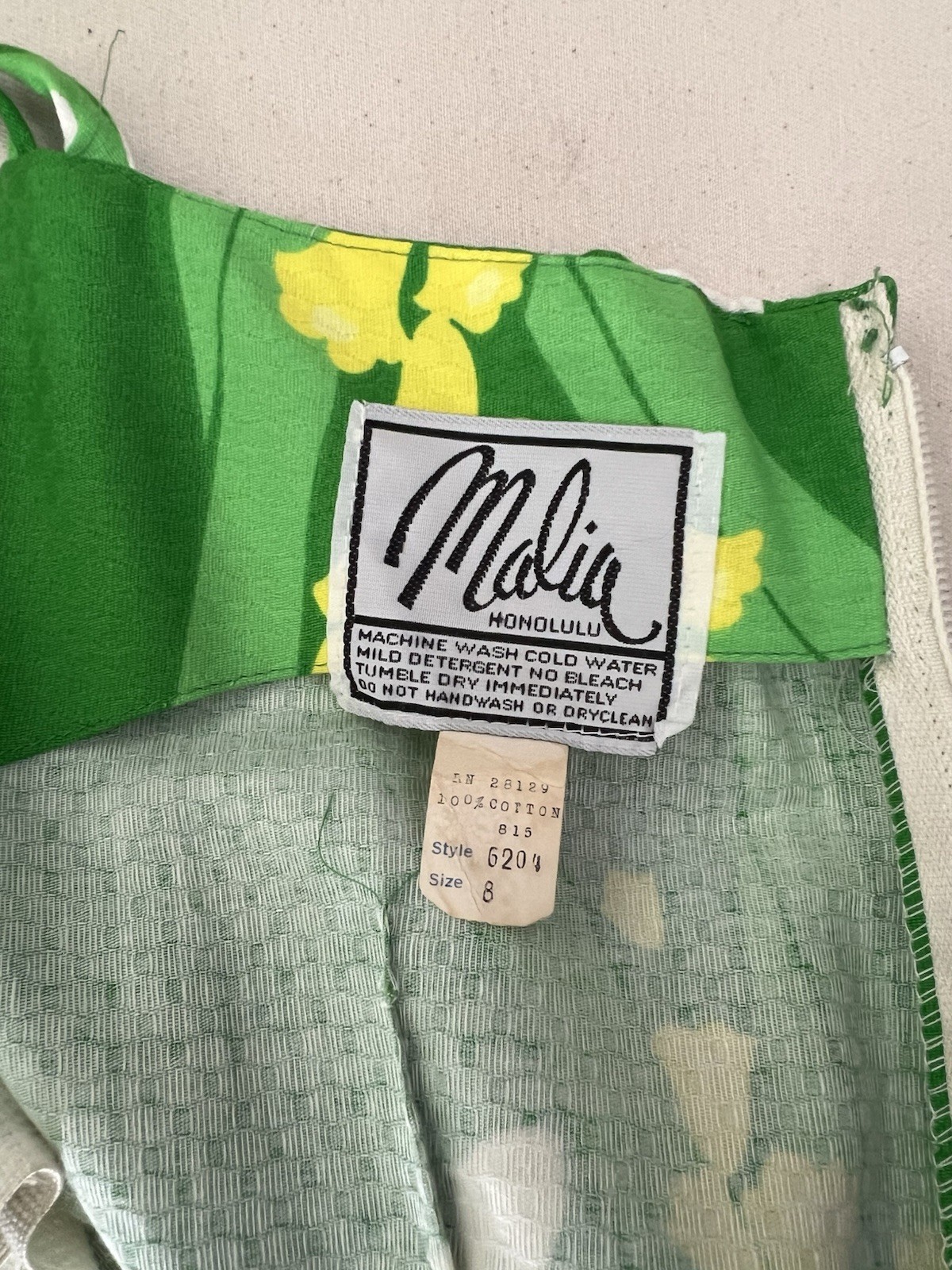 Original Malia Honolulu (1970s), 100% cotton Vintage Hawaiian Dress