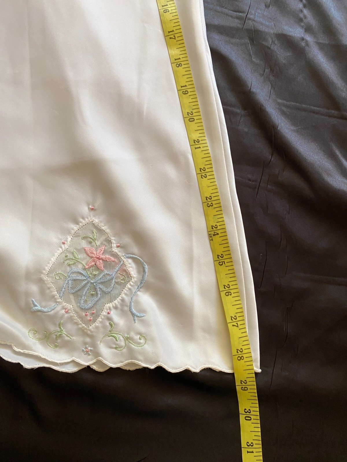 Vintage 1960s Odetta Barsa White Embroidered Skirt Slip Boho Milkmaid Small