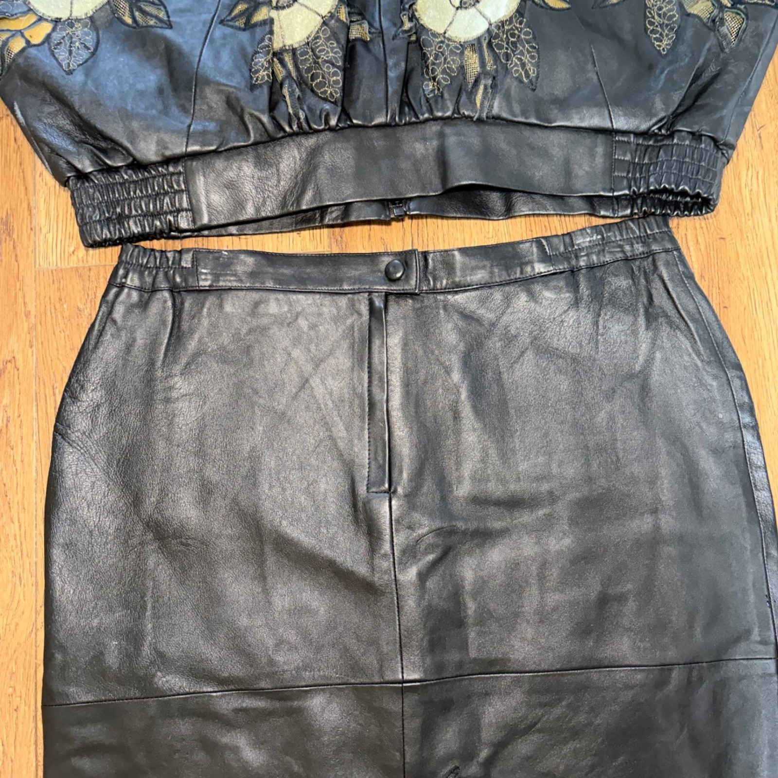 Vintage 80s Black Leather Floral Appliqué Matching Set Batwing Jacket & Skirt XL