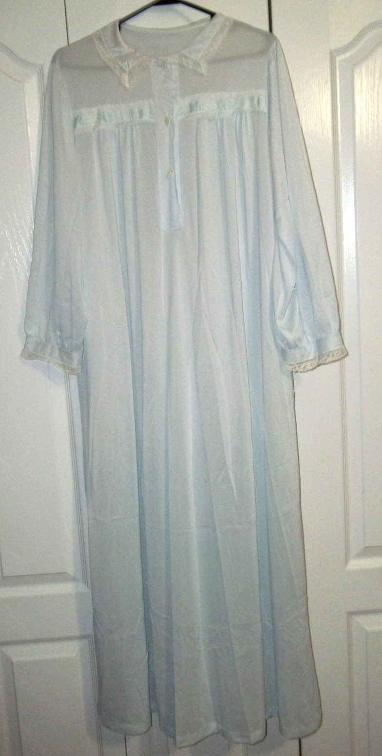 Vintage Lorraine Nightgown Housecoat Blue w/ Lace 3/4 Sleeve Size L