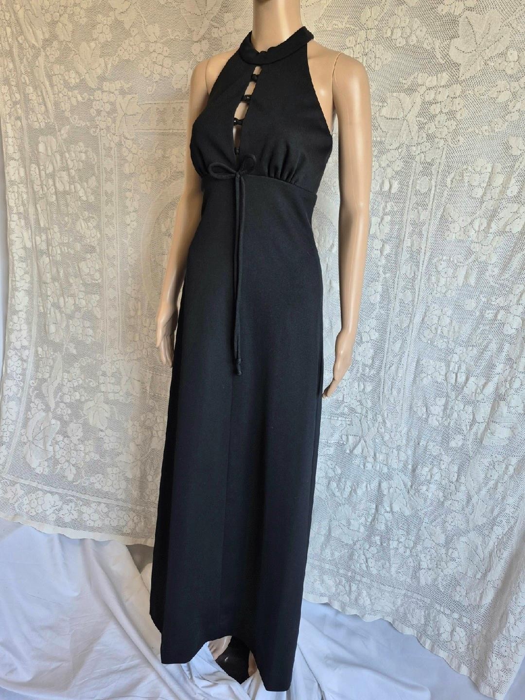 BOHO MODERN Vintage 70s LBD Halter Neck Cage Back Empire Waist MAXI DRESS – S/M