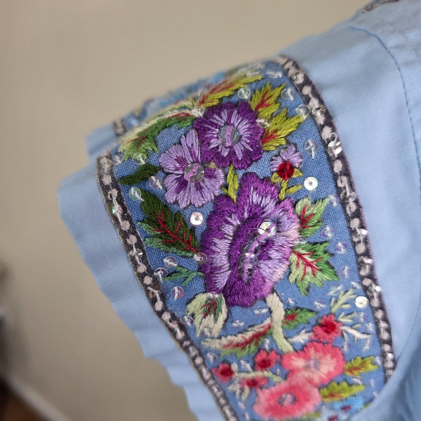 Vintage 1970&rsquo;s Women&rsquo;s Embroidered Handmade V neck Shirt Blouse Size M/L Peasant