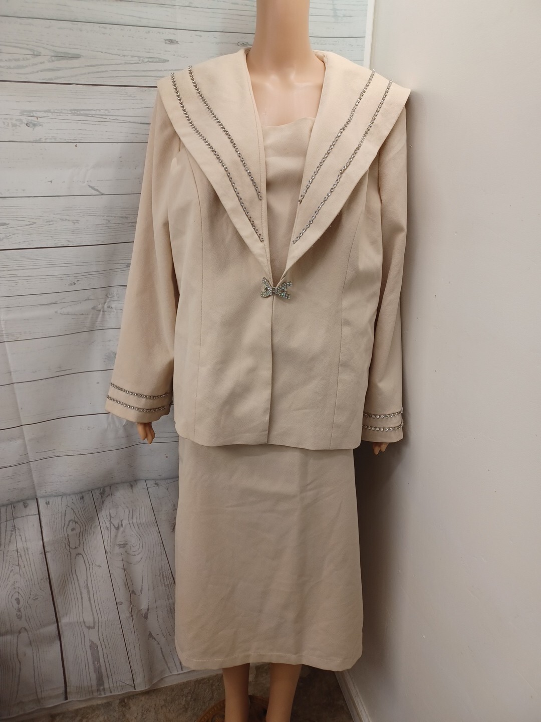 G. M. I. GMI 3 Pcs Blazer Jacket Skirt Top Suit Set Beige Sz 18W Rhinestones