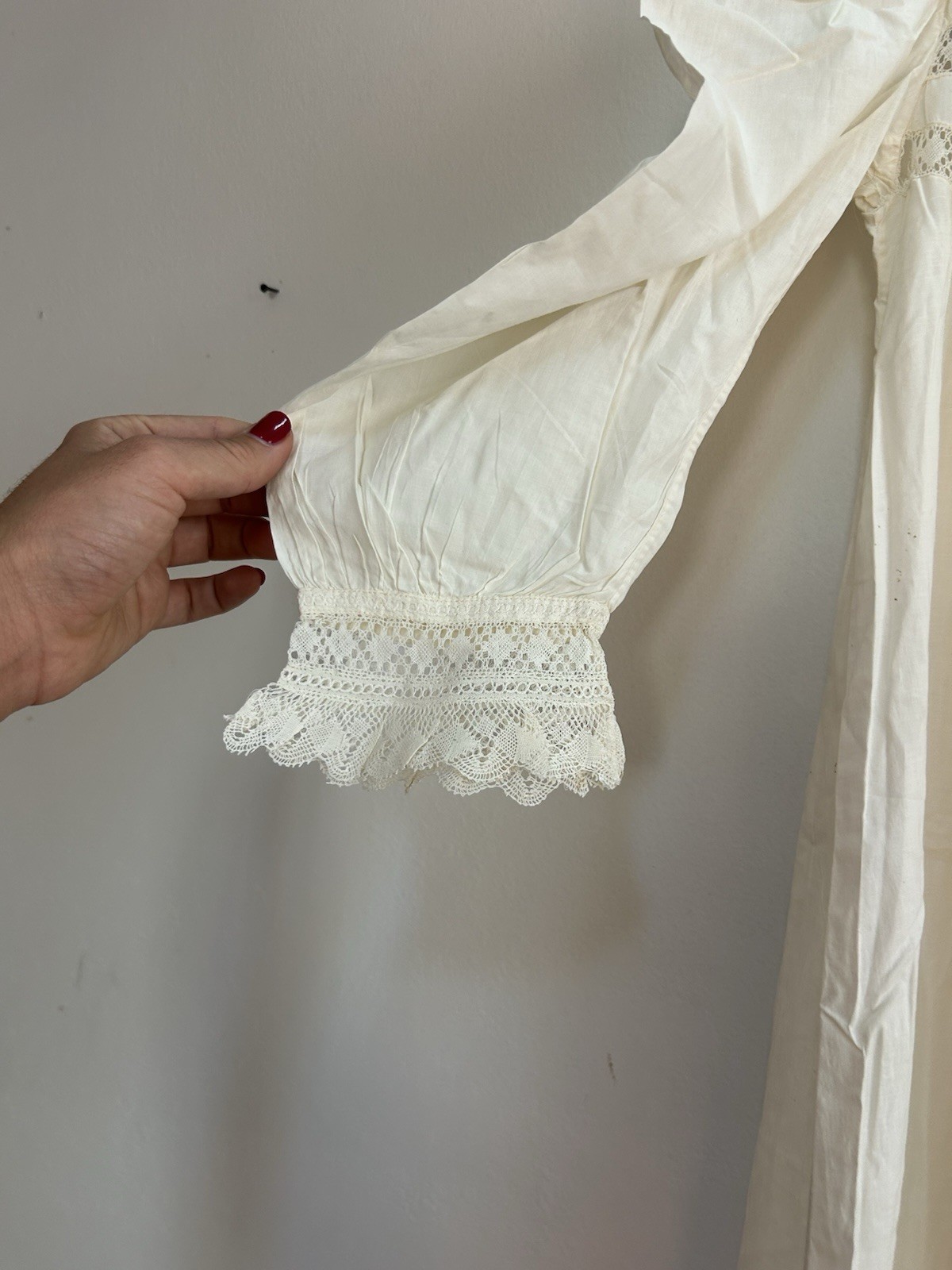 LOT OF 6 EDWARDIAN VICTORIAN PRAIRIE LINGERIE SLIP NIGHTGOWN THRASHED AS-IS