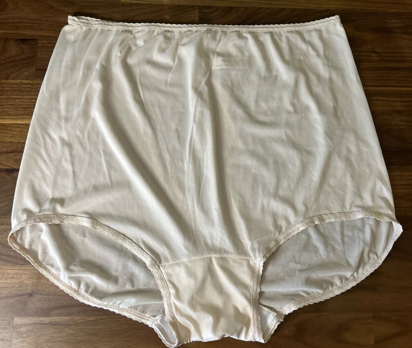 Bali Full Brief Sissy Panty 11/4XL Champagne Beige Silky Nylon Granny 2633