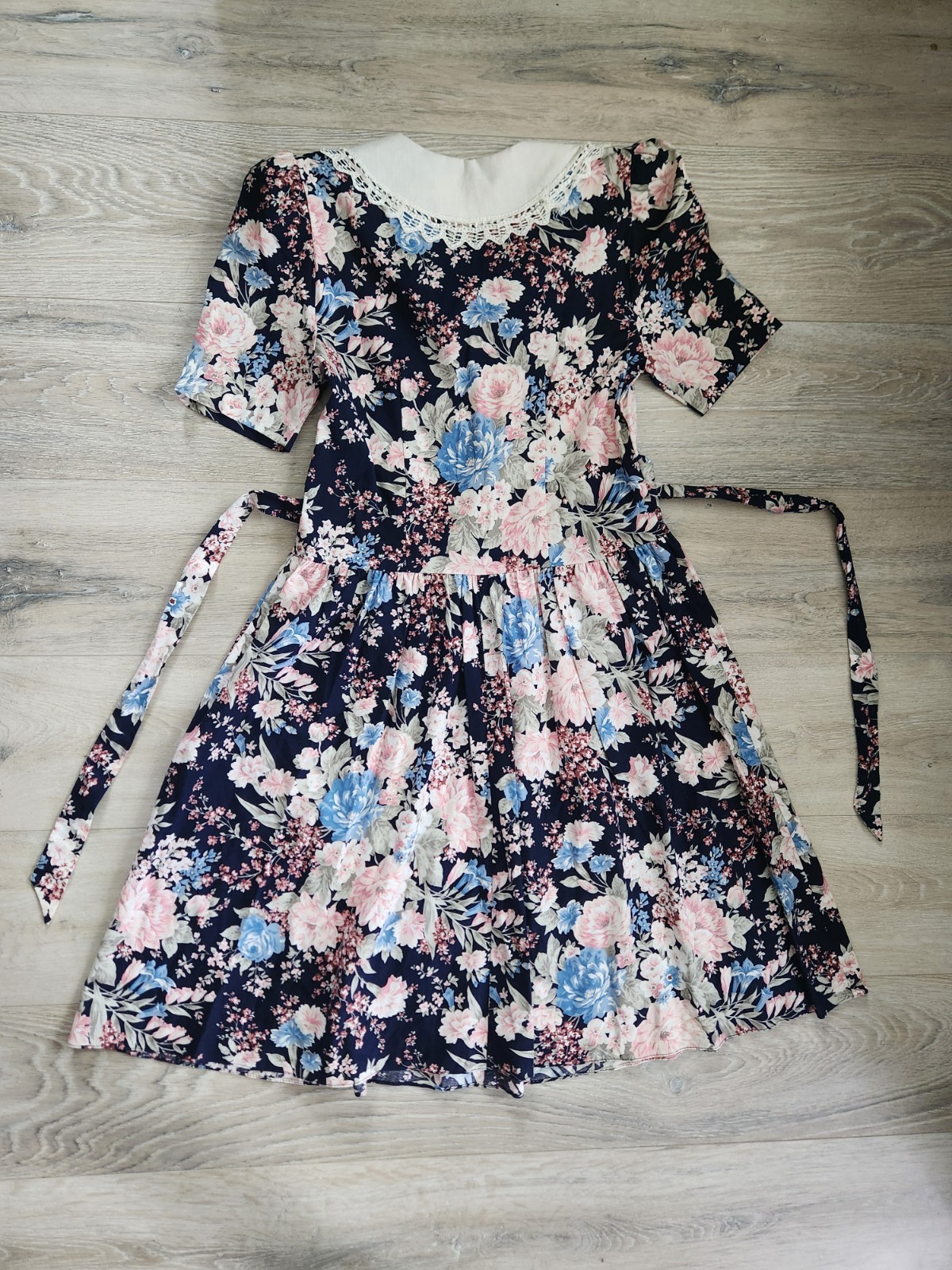 Sweet Miranda Blue Multicolor Floral Short Sleeve Dress Cotton Vintage Size 14