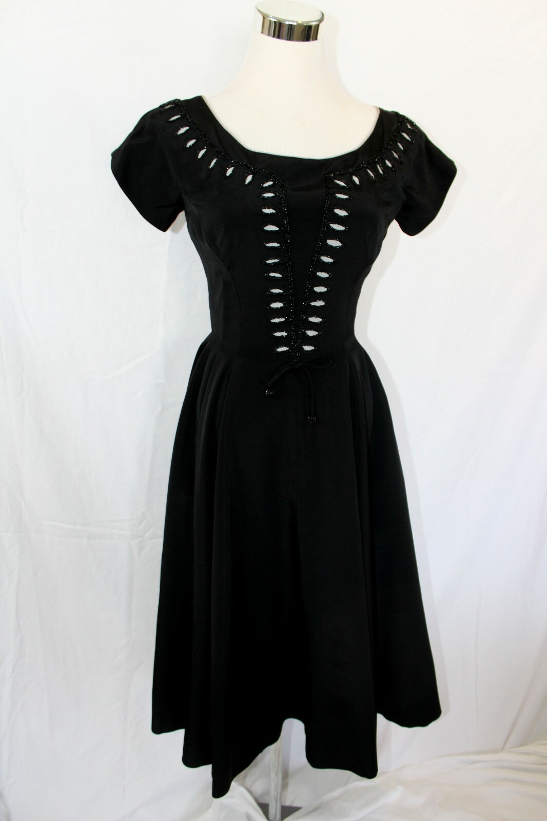 Vintage 1950 Carlye Woman&rsquo;s Black Fitted Full Circle Dress Embellished Bodice Sm