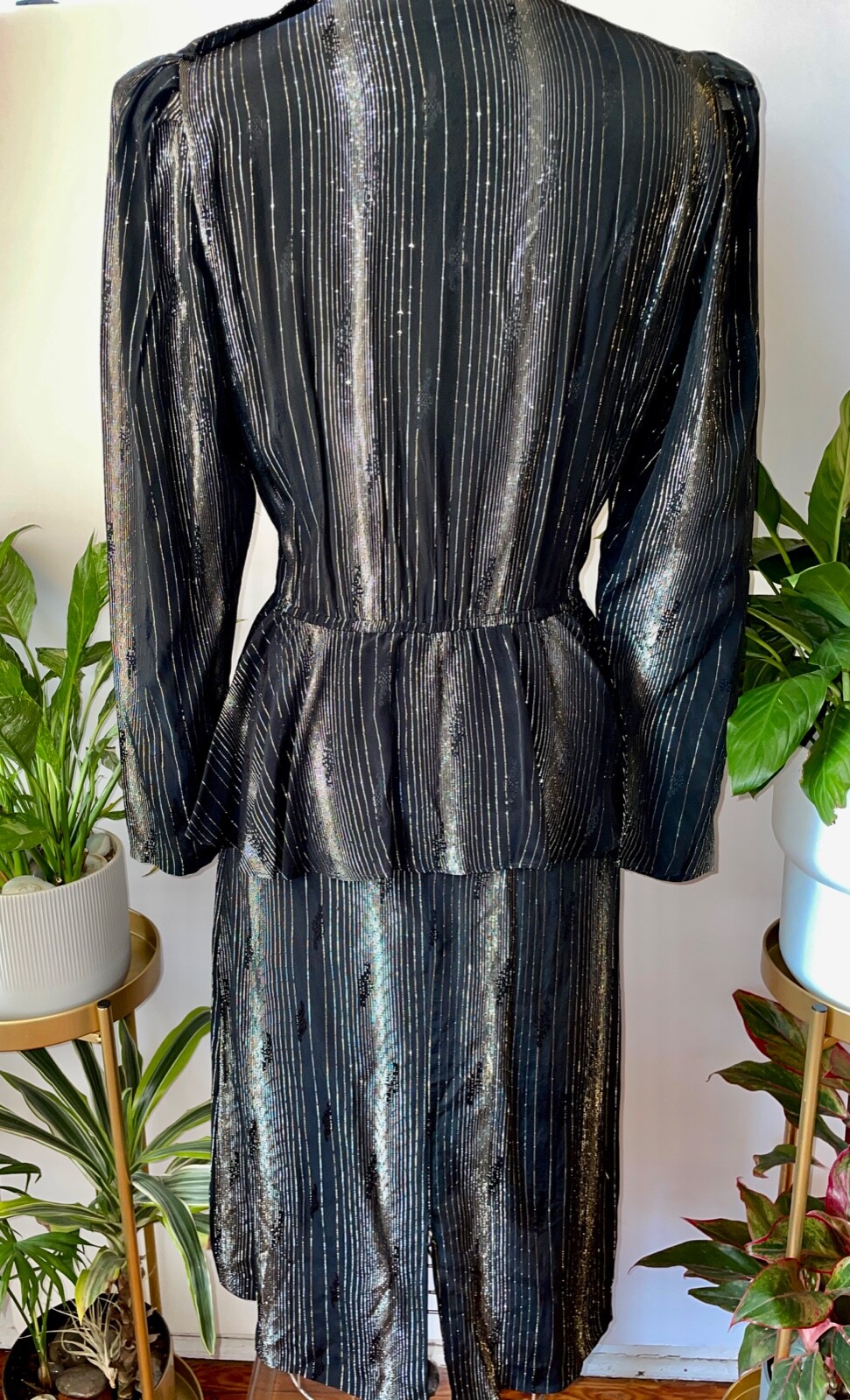 VTG 70&rsquo;S S NANCY BRACOLINI SHANGRI-LA METALLIC GOLD&SILVER STRIPE PEPLUM DRESS*S