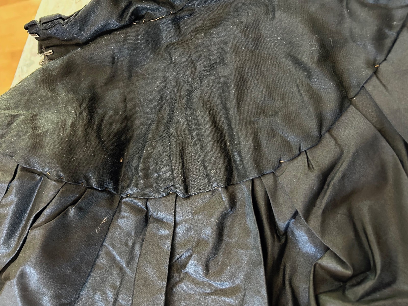 Antique Edwardian Victorian Black Mourning Capelet Silk Lace 1800s 1900s