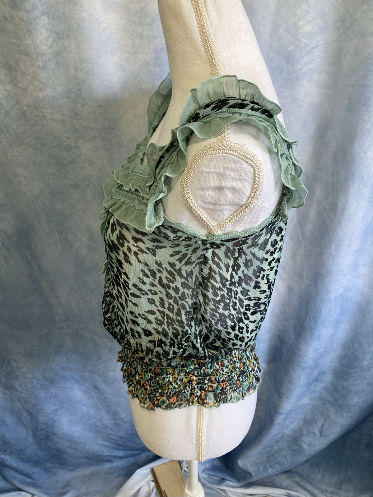 American Rag XS EUC Mint Green Leopard Print Sheer Ruffle Smocked Boho Top Y2K