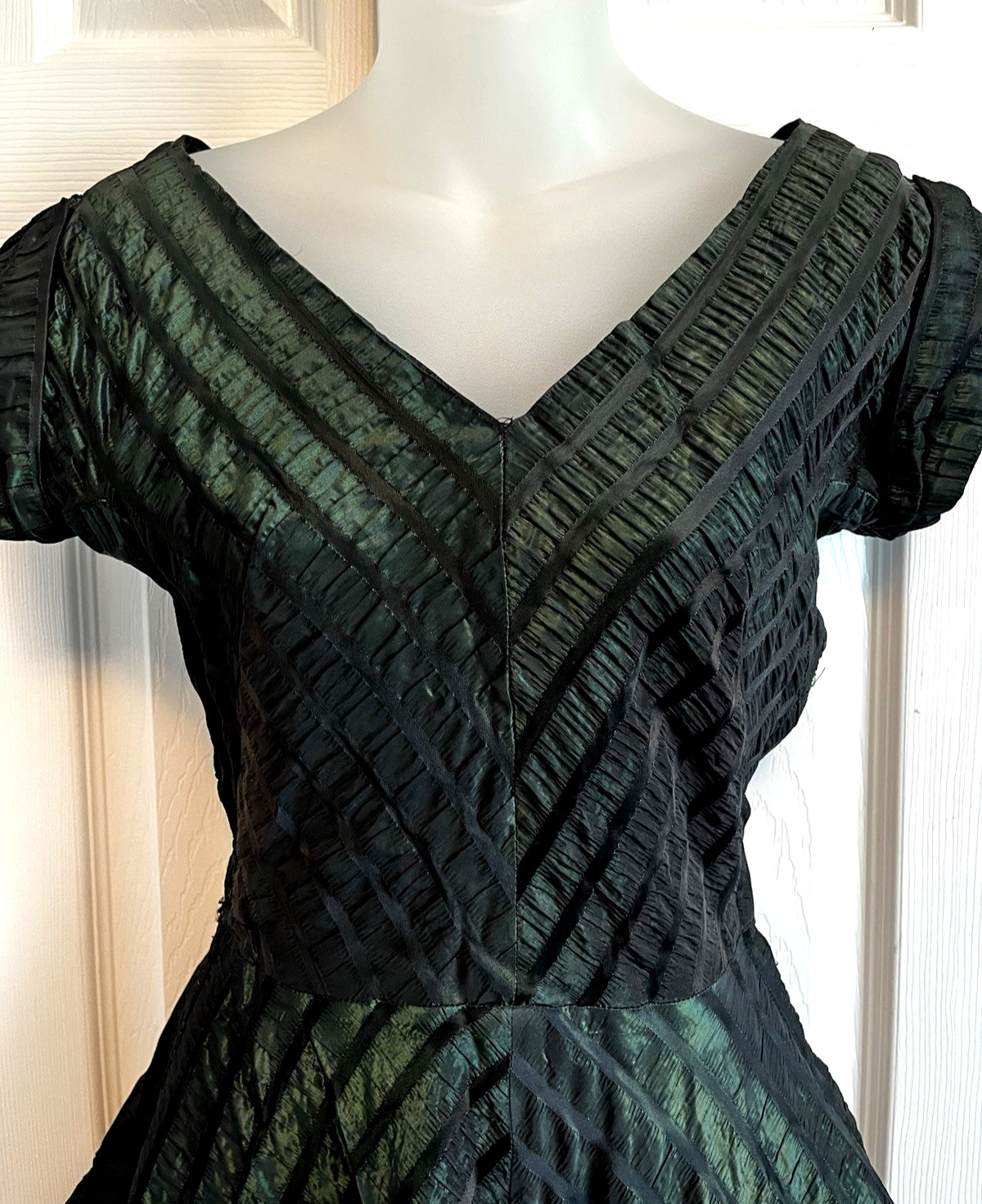 VTG 1940’s Old Hollywood Dress Iridescent Taffeta Evening Party Small Handmade