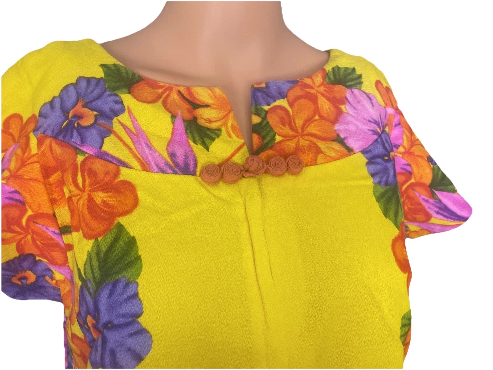Vintage 1960’s Hawaiian Togs Honeymoon Mini Dress Bright Yellow Floral Size XS