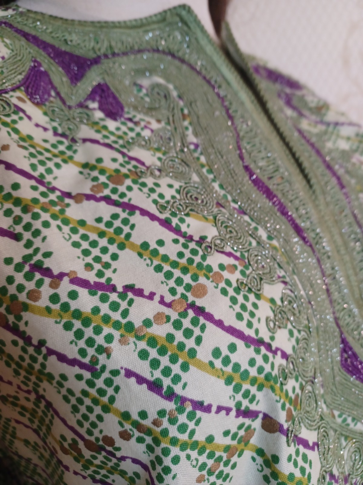 Vintage 1960s/70s Hand-Embroidered Green Purple Metallic Silver Mod Hippie Shirt