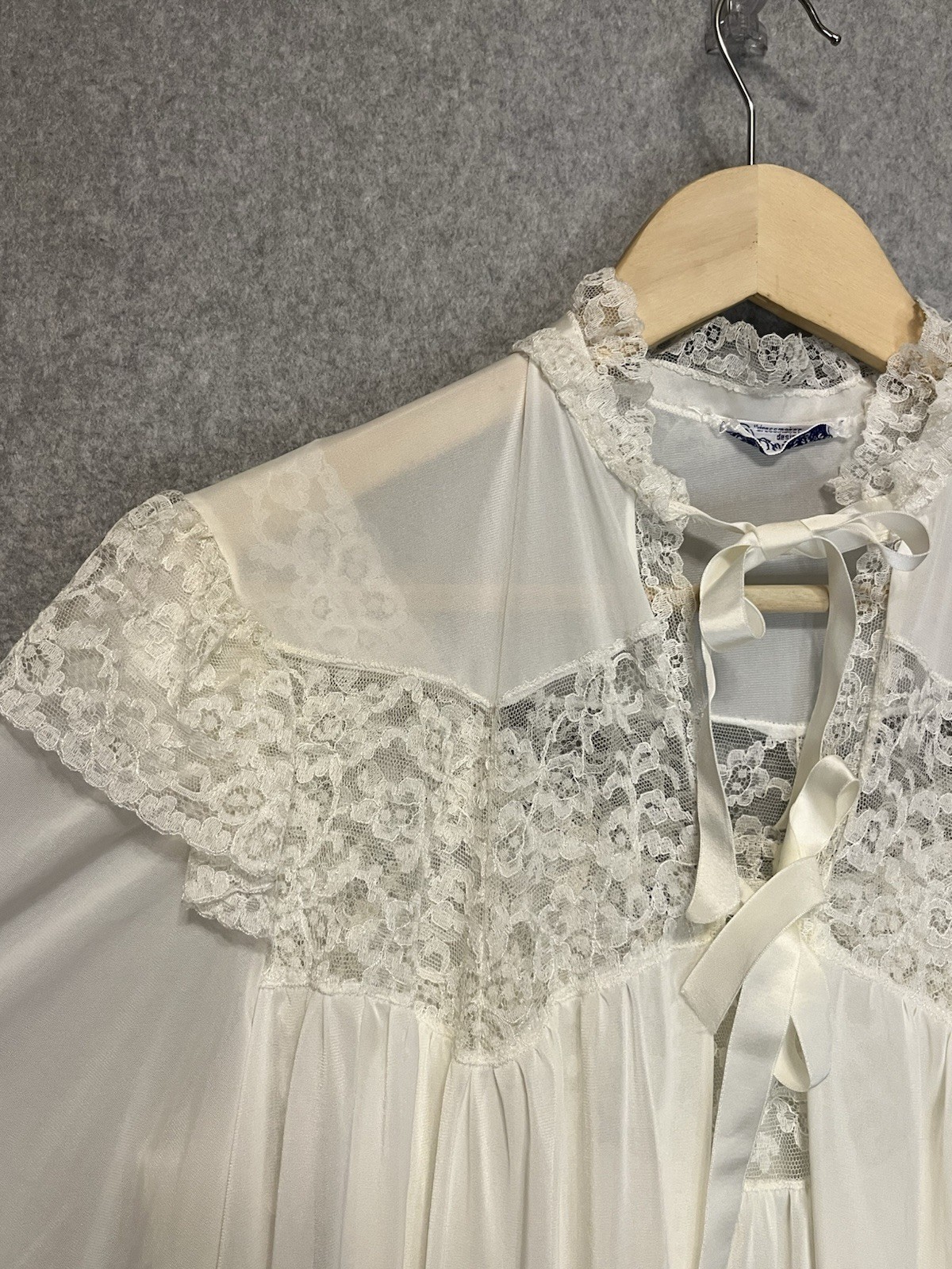 MCM Peignoir Set Radcliffe White Nightgown 2-Pc Lingerie Long 36 M Bridal VTG
