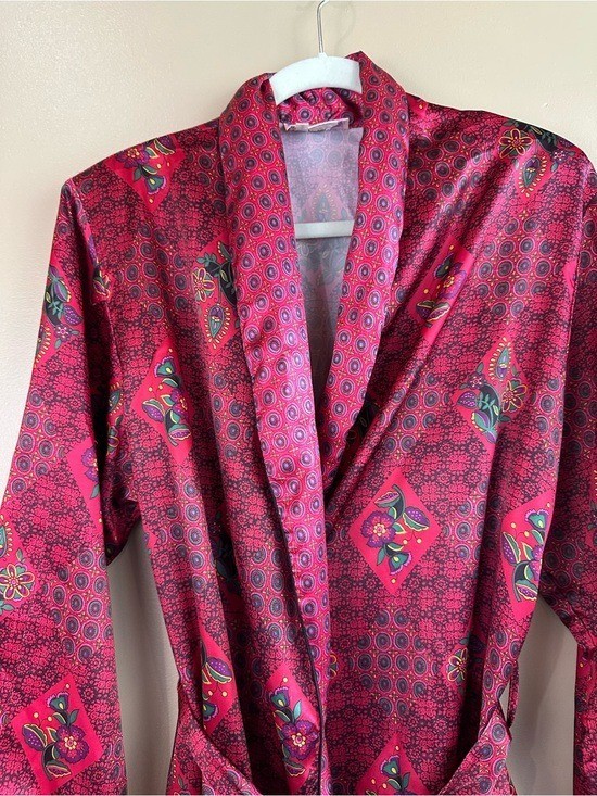 Vtg Beth Michaels Satin Long Robe Small S Burgundy Pink Red Floral Patchwork