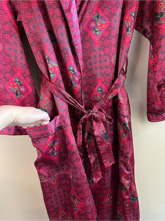 Vtg Beth Michaels Satin Long Robe Small S Burgundy Pink Red Floral Patchwork