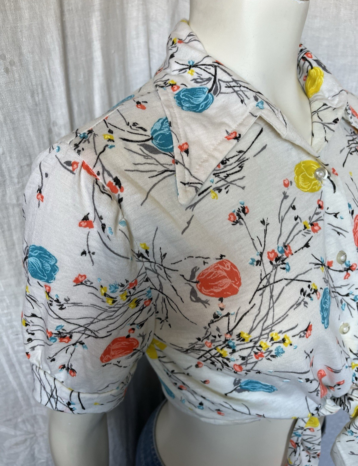 Vintage 70s Floral Crop Tie Blouse Summer Prairie Blooms Hippie Boho Cottage S/M