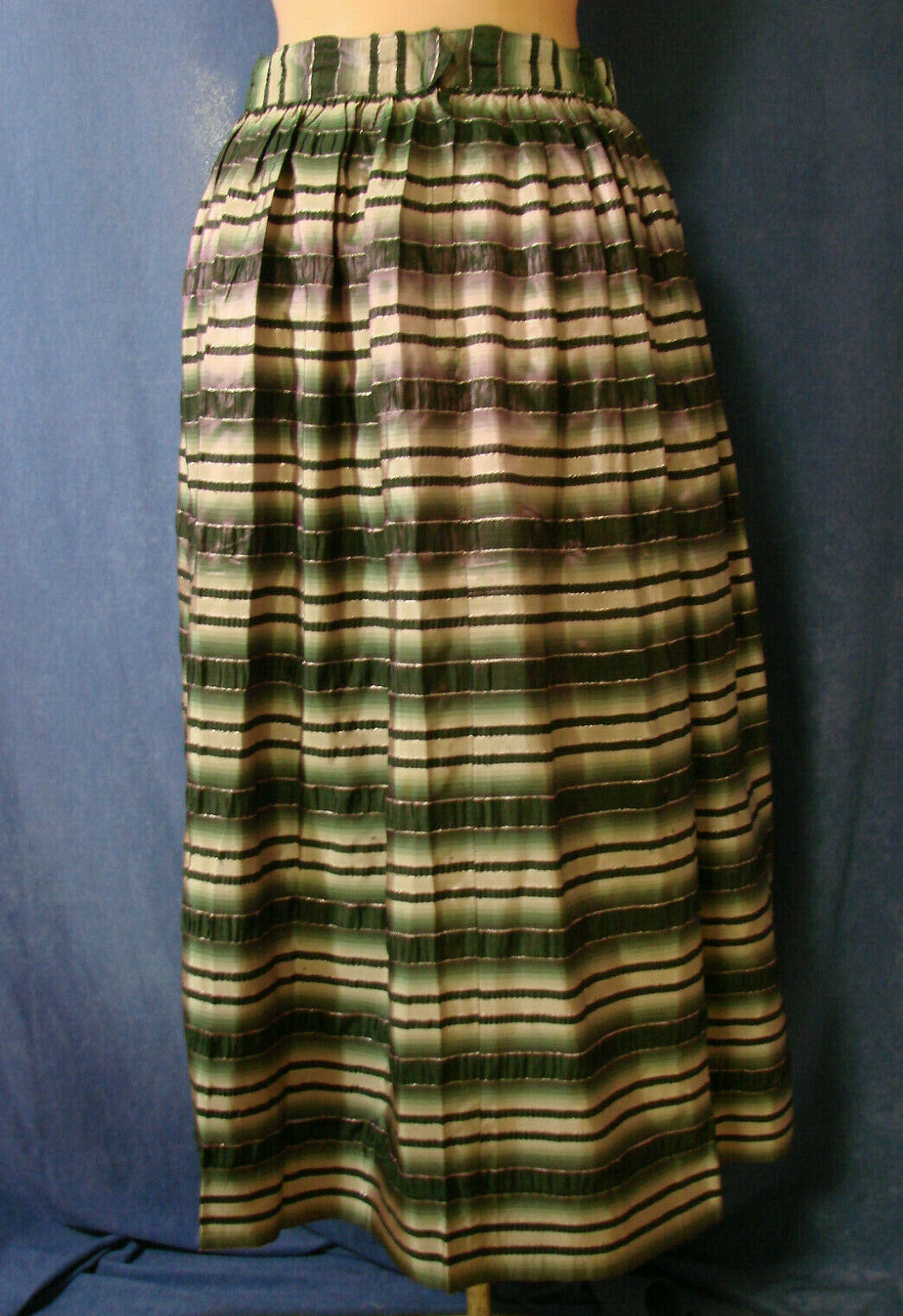 VTG 40s 50s Skirt Taffeta Metallic Silver Satin Stripes VGC w25 S Metal Zipper