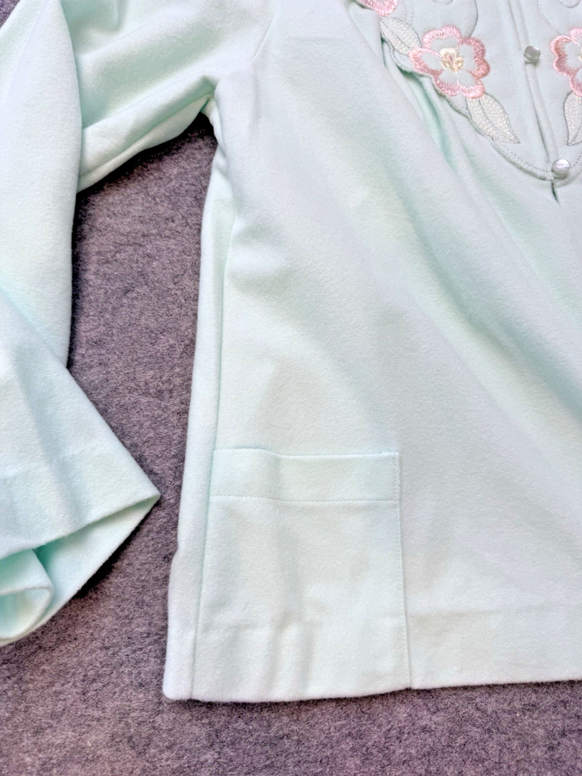 VTG Shadowline Fleece Bed Jacket Robe Embroidery NOS w/Tag 80&rsquo;s Cottagecore S/M