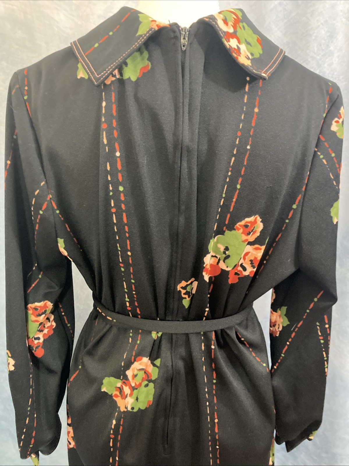 Vintage 1970s CLOVIS RUFFIN Ruffinwear Dress Western Dark Floral Jersey Knit