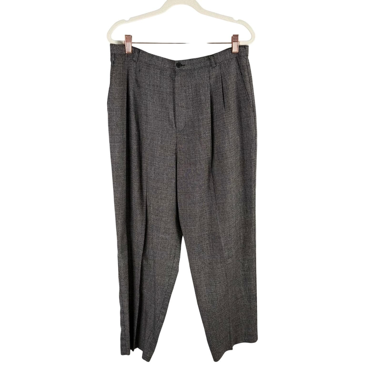 C.B. Collections Petites Vintage 2 Piece Pant Suit Set Gray Textured Size 12/14