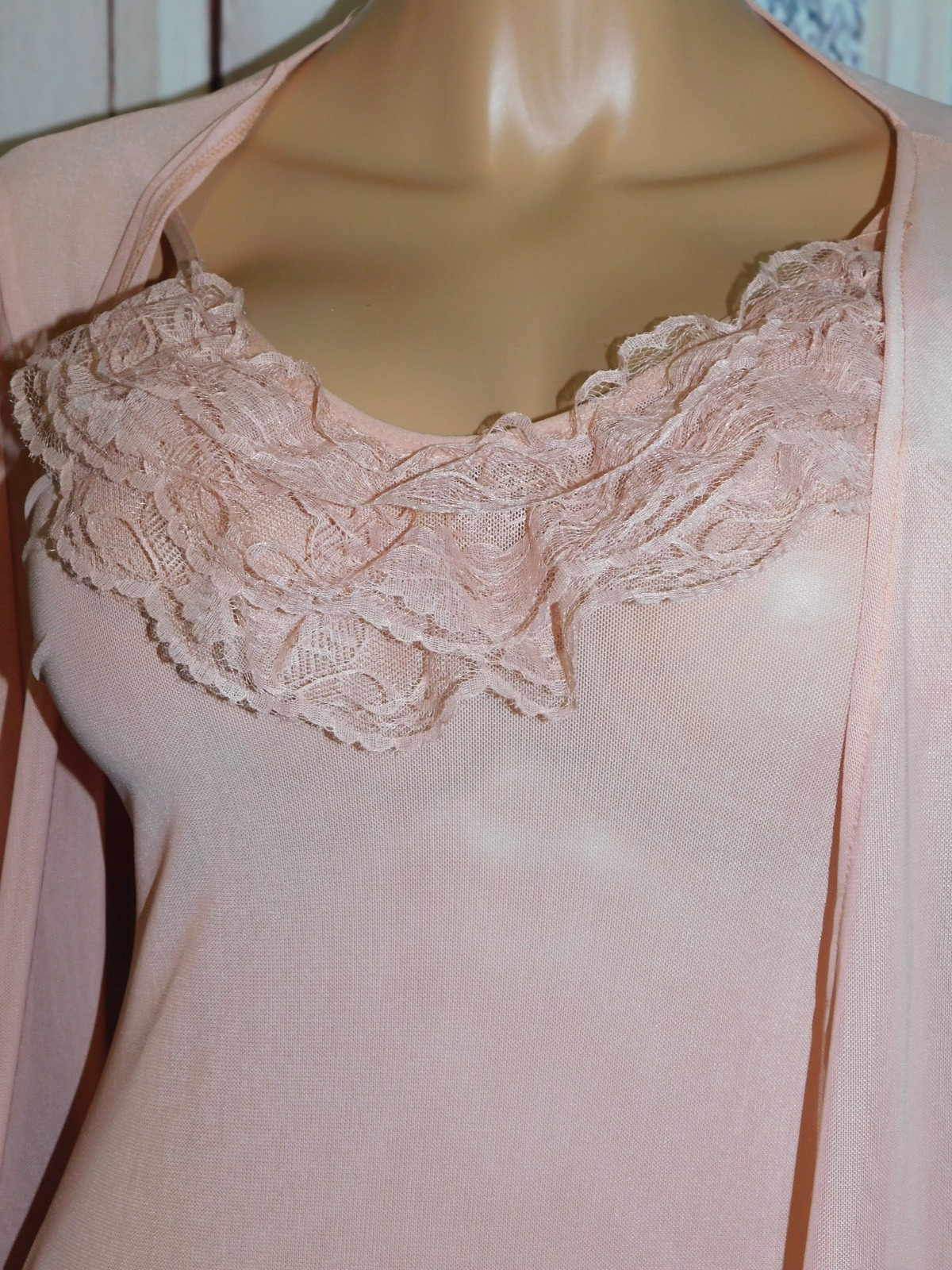Romantic Ruffled Teddy and Matching Robe Blush Tone Adj Straps NOS Medium