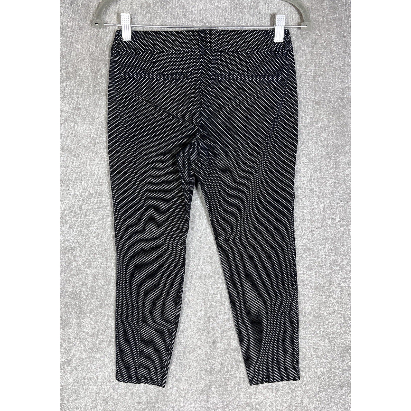 Old Navy Pixie Ankle Pants Womens Size 2 Black Polka Dot Stretch Pockets