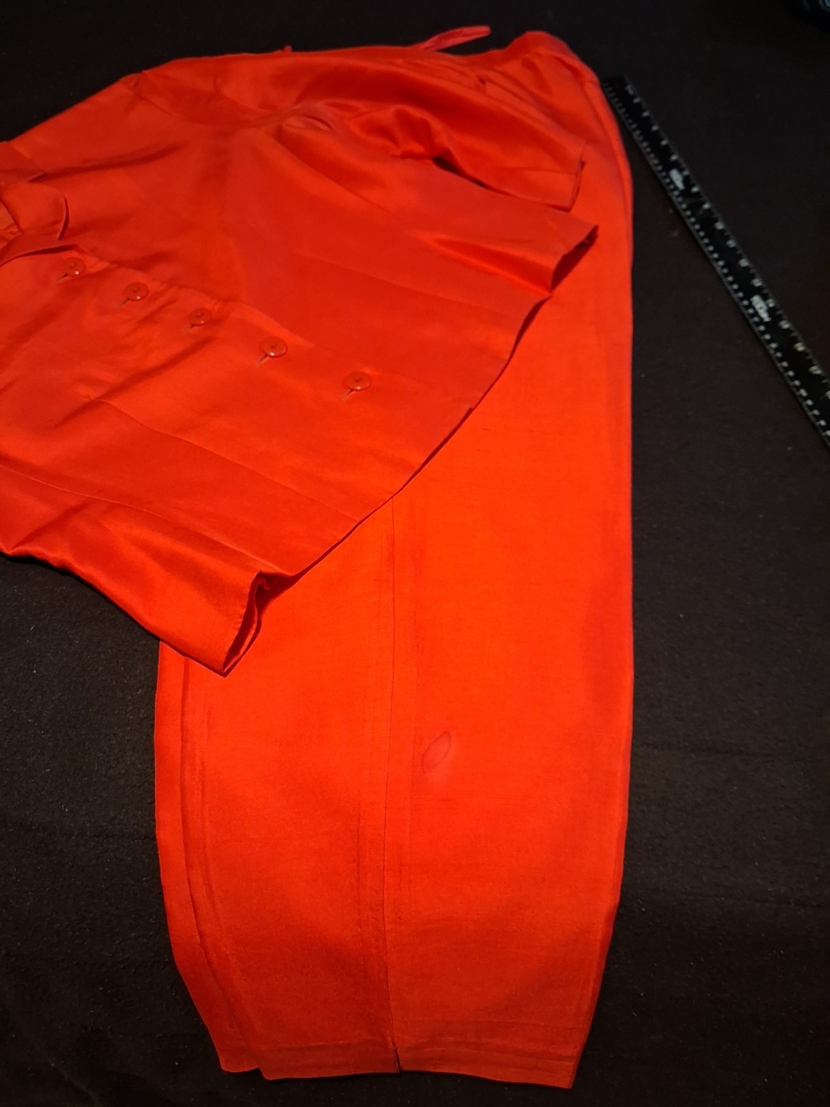 Travis Ayers vintage 100%silk Red. Pantsuit Chic Casual Sz 12