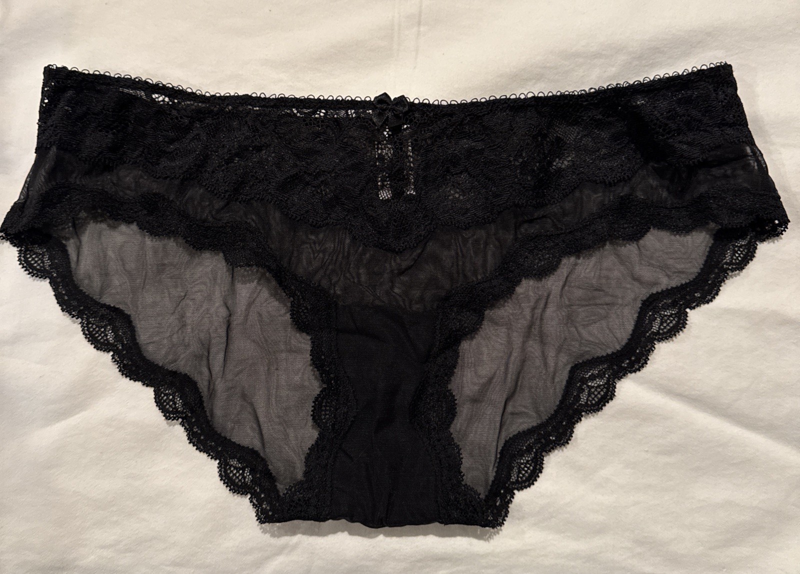 Victoria’s Secret Dream Angels Vintage 2010 Lace Mesh Panty