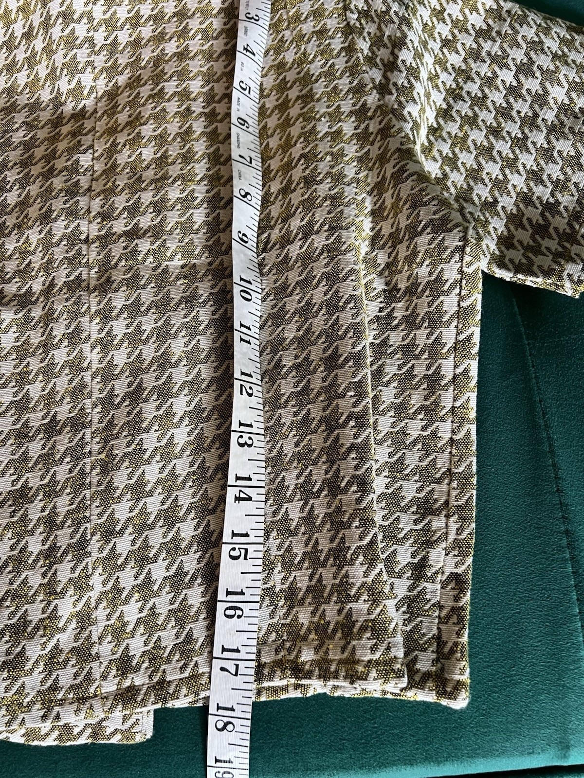1960’s -70’s Green/Ivory Houndstooth Cropped Button Top NWT Size Large
