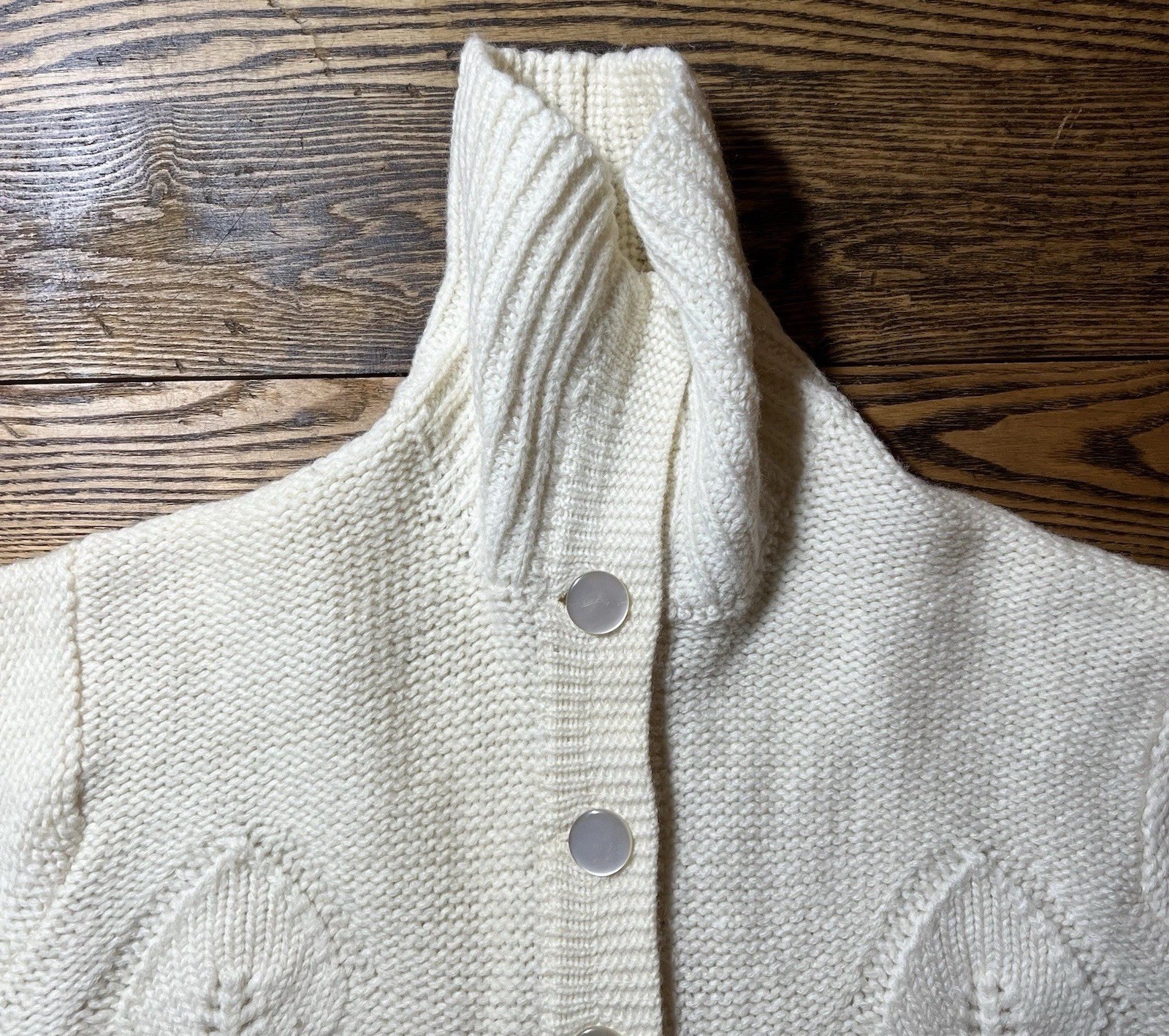 Vintage 60s Miles Sweaters Leaf Pattern Knit Cardigan Shawl Collar Wool Sweater