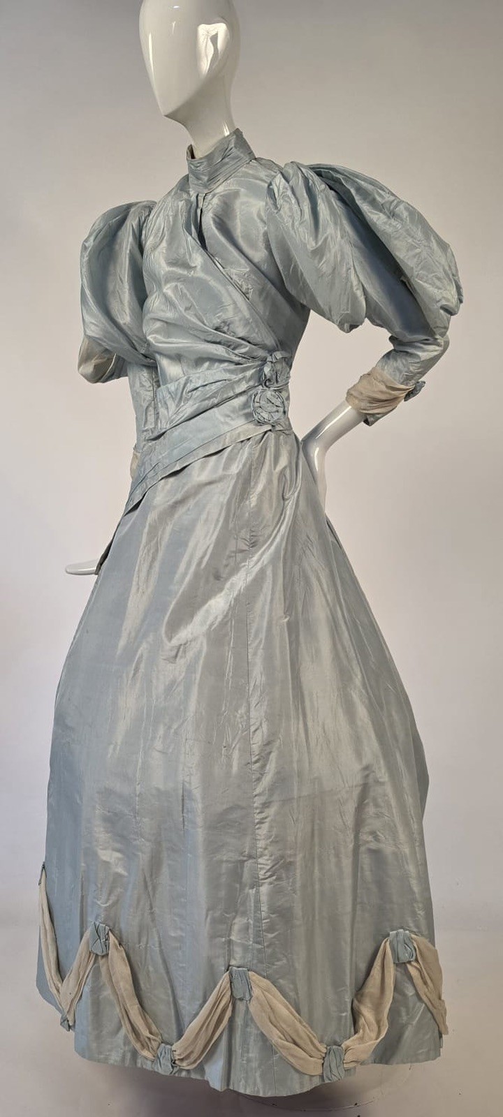 VICTORIAN 1890’S ROBIN’S EGG BLUE SILK TAFFETA BUSTLE DRESS W UNUSUAL SLIT PUFF