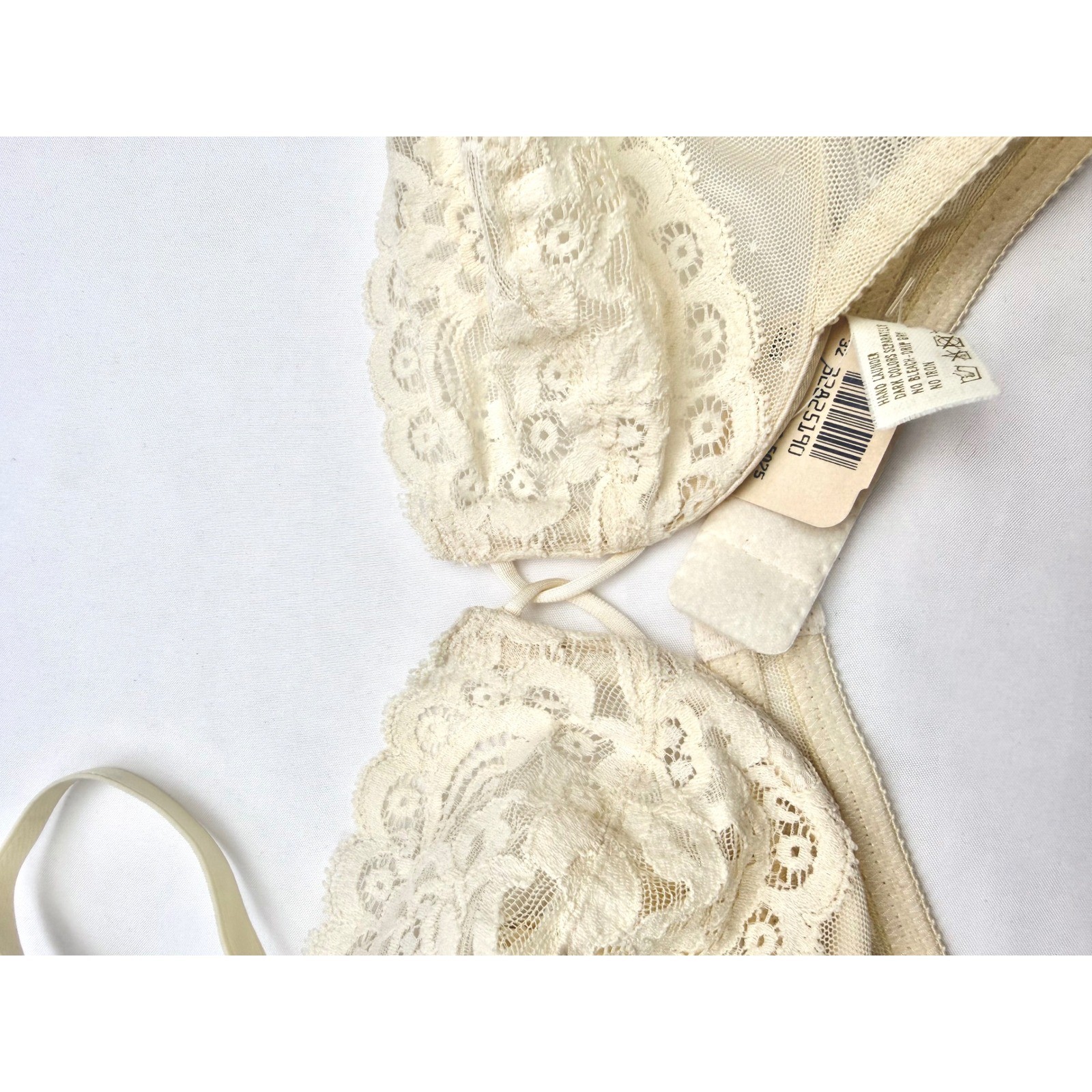 Vintage Victorias Secret Lace Bra 32B Butter Yellow Mesh Underwire 90s NWT USA