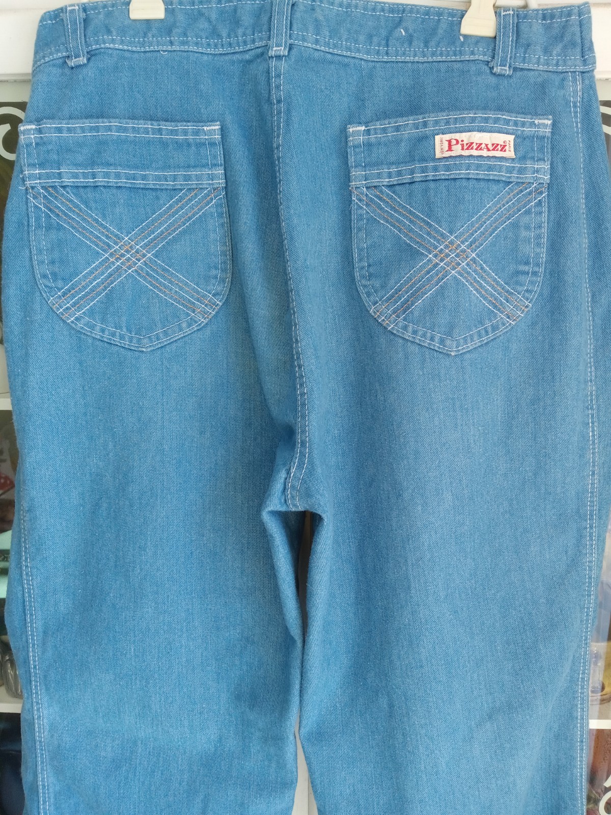 Vintage Pizzazz High-Waisted Straight Leg Women&rsquo;s Soft Jeans 28 Waist, 30 Inseam