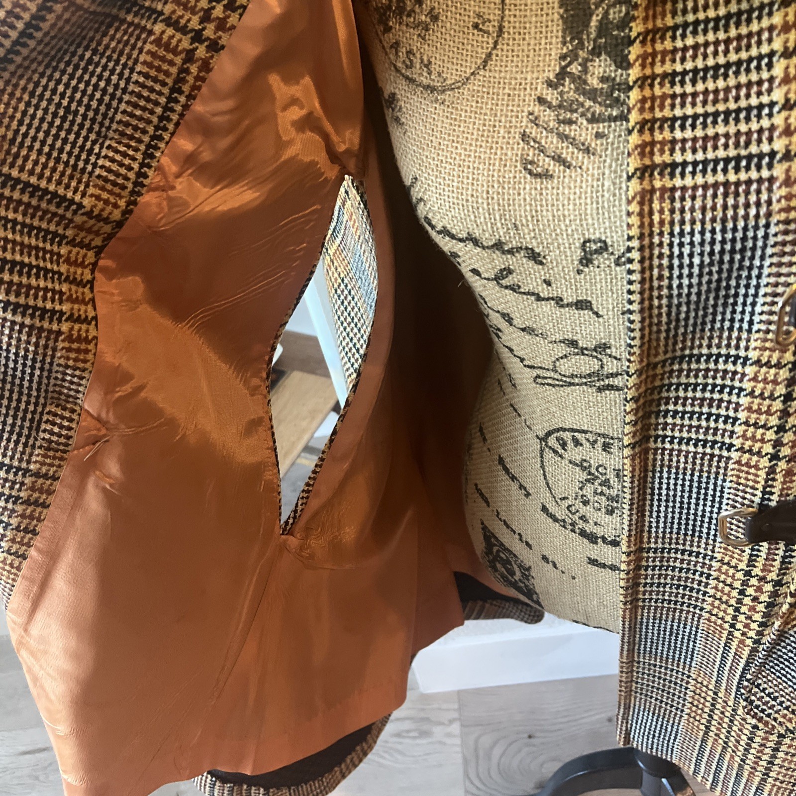Vintage 1960s Wool Cape With Houndstooth Pattern and leather tab toggle…