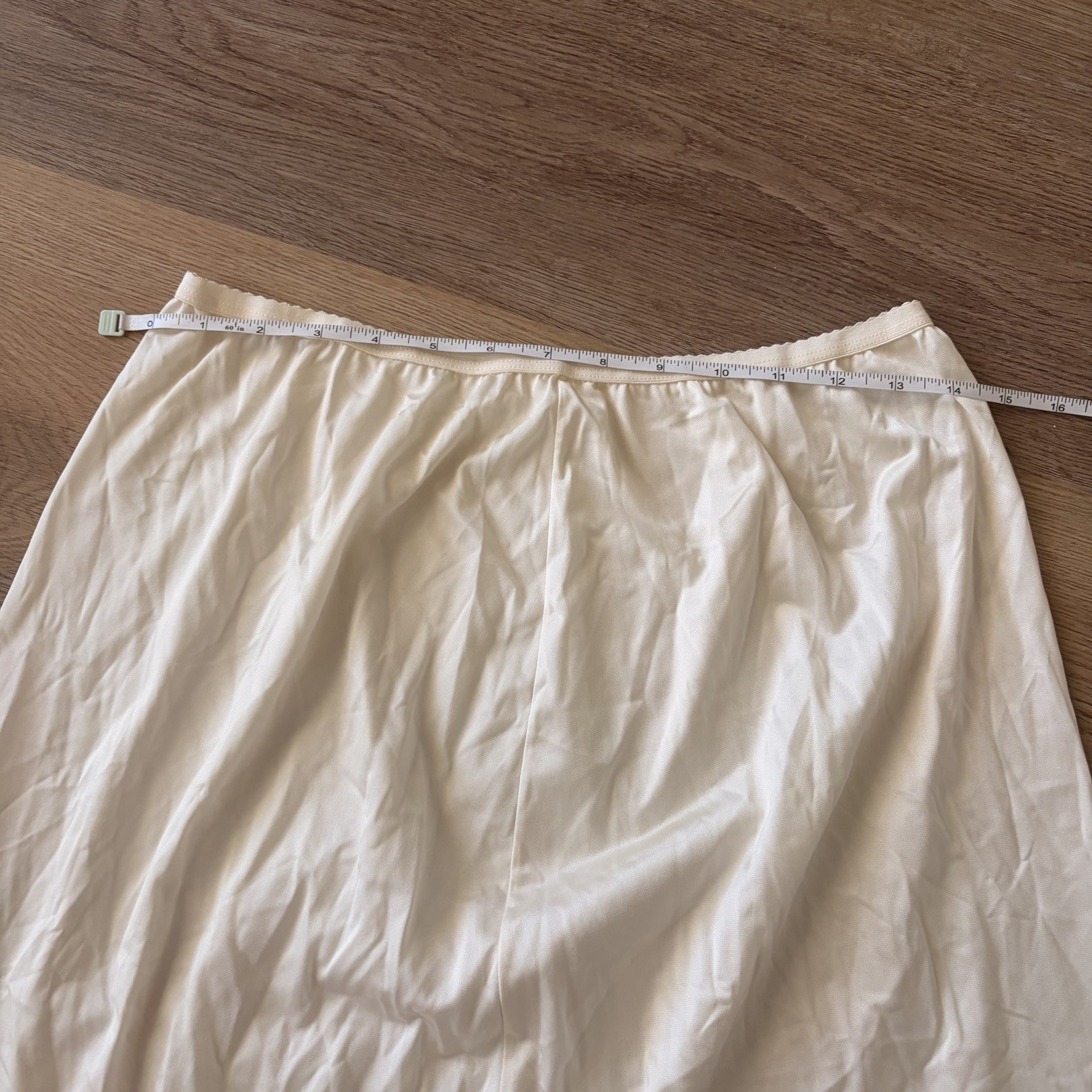 Vintage Shadowline Half Slip Womens XL 26” Ivory Nylon Lace Hem Skirt Slip