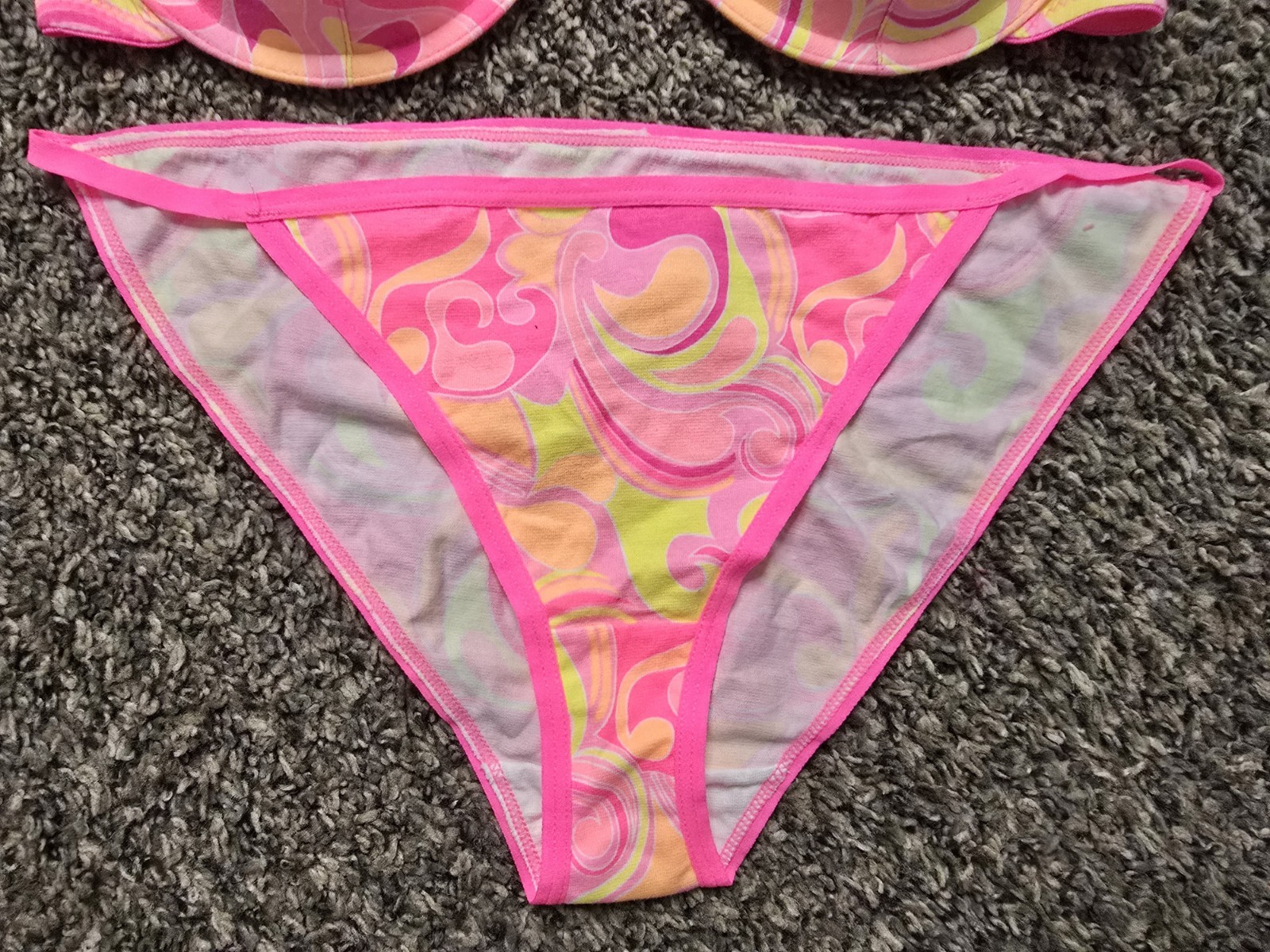 Vintage Y2K Bra 36D & Sz 7 Bikini Panties SET Fruit of the Loom Read NWT