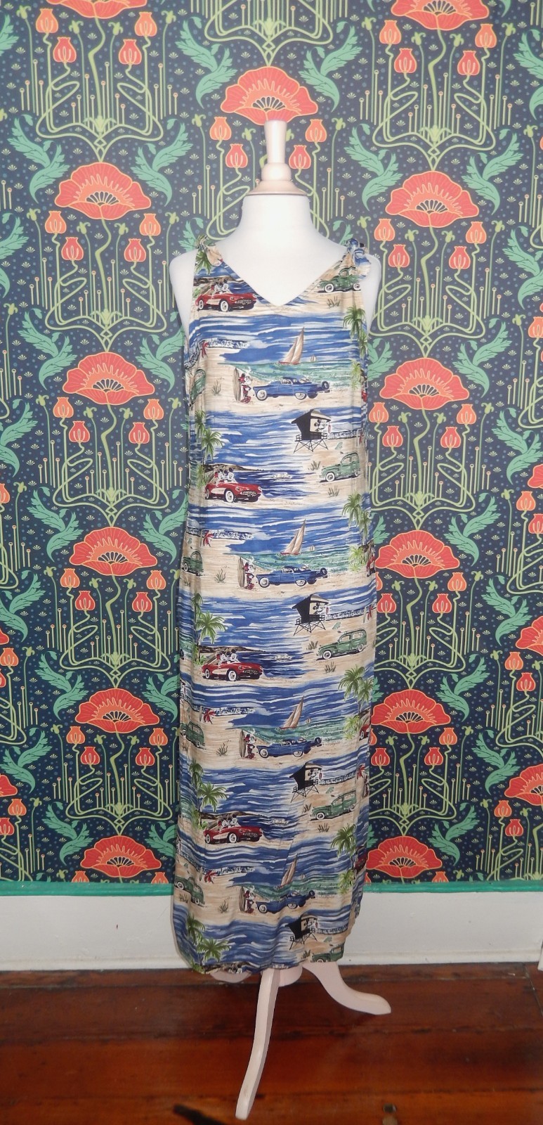 Vintage 90&rsquo;s Disney Catalog Classic Car Hawaiian Beach Mickey Minnie Midi Dress