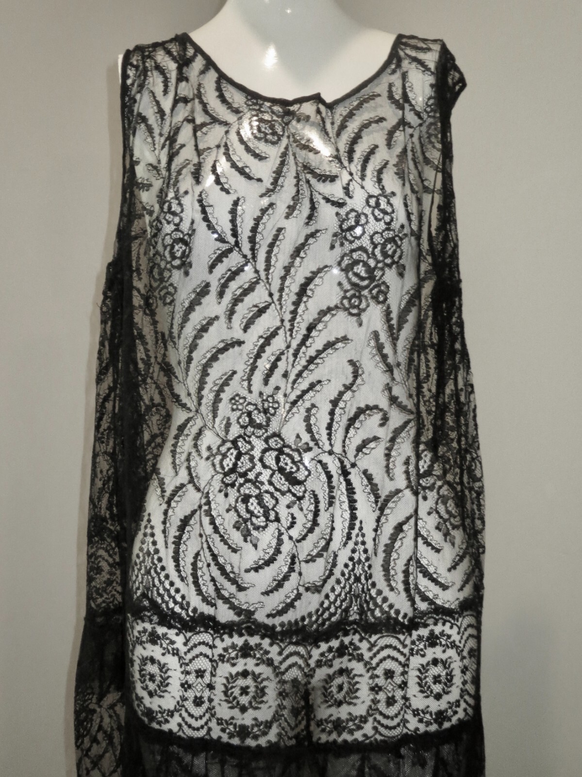 Antique Edwardian Gown + Jacket Chantilly Lace Pleated Back Ex Cond