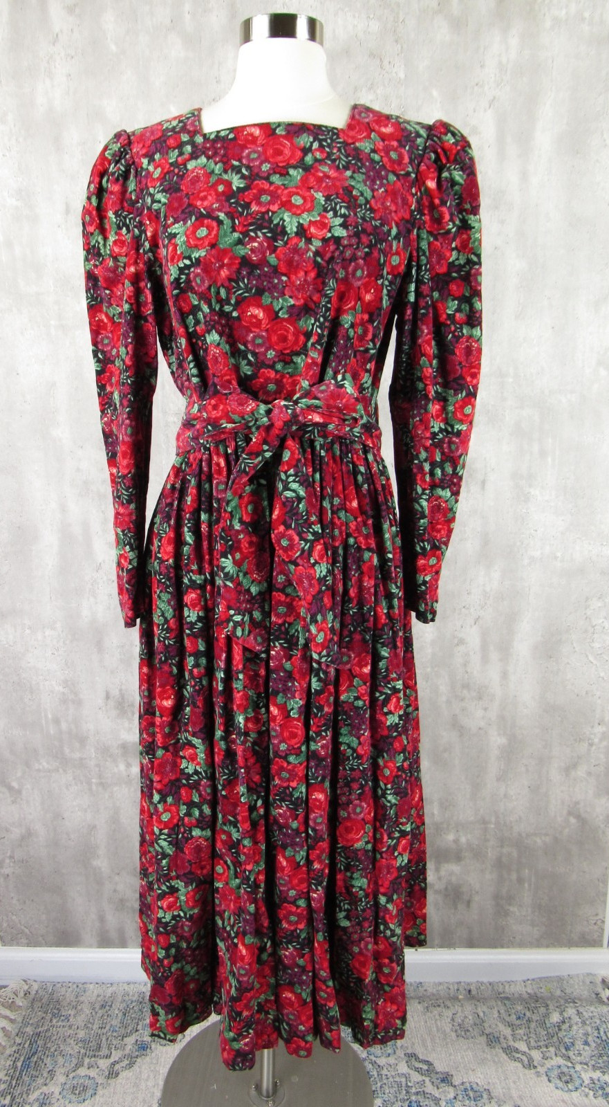 Vintage 80s LAURA ASHLEY Rose Print Puff Shoulder Corduroy Midi Dress WOMEN&rsquo;S 10