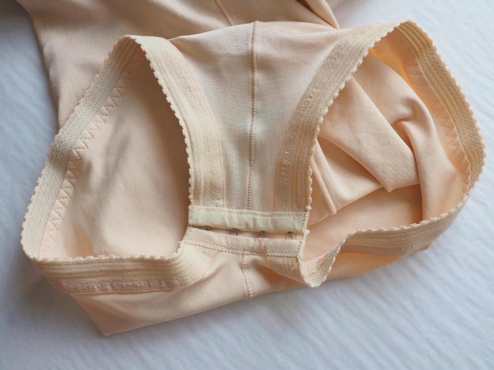 60s Vintage Goddess Corselette 38DD Underwire Bodysuit One Piece Shaper ILGWU