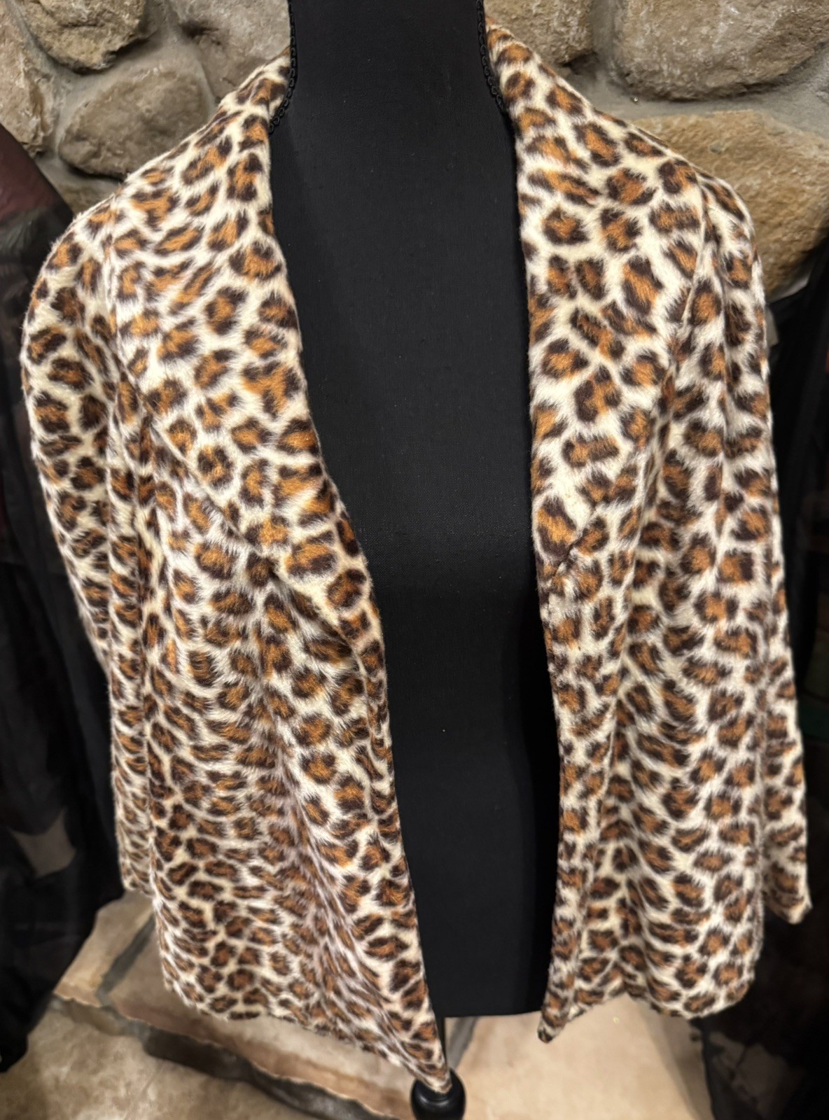 Vintage 60s Faux Fur Leopard Print Cropped Jacket Lined Small/Medium
