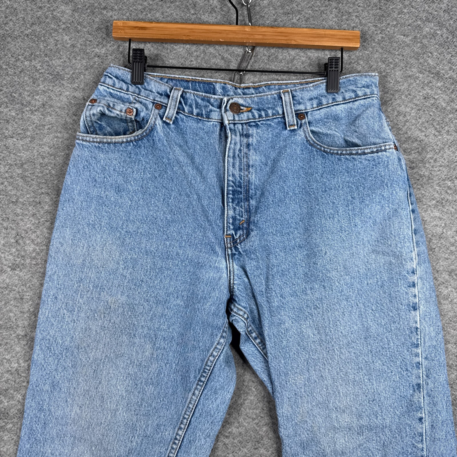 Vintage Levis 550 Jeans Womens 13M (31×28.5) Blue Made in USA Taper Relaxed