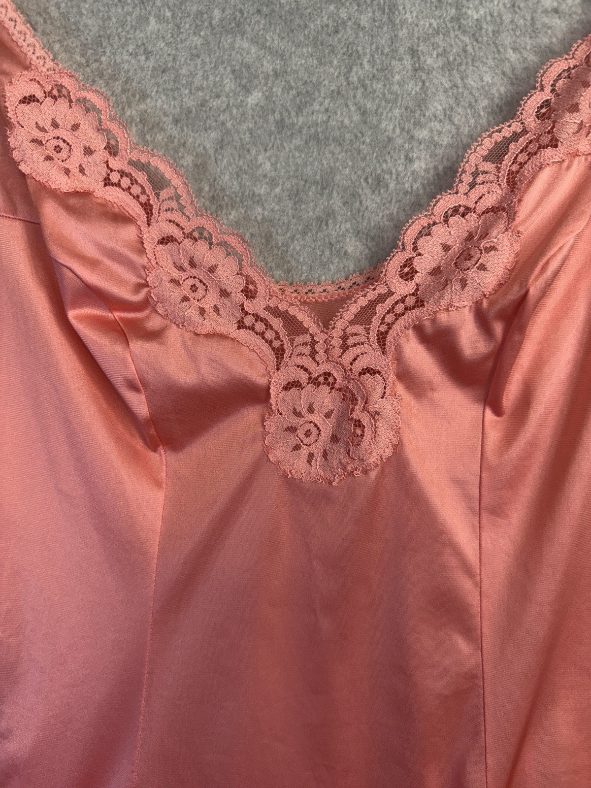 VTG Vassarette 32 Underneath-It-All Pink Satin Lace Bodysuit 100% Nylon Rare EUC