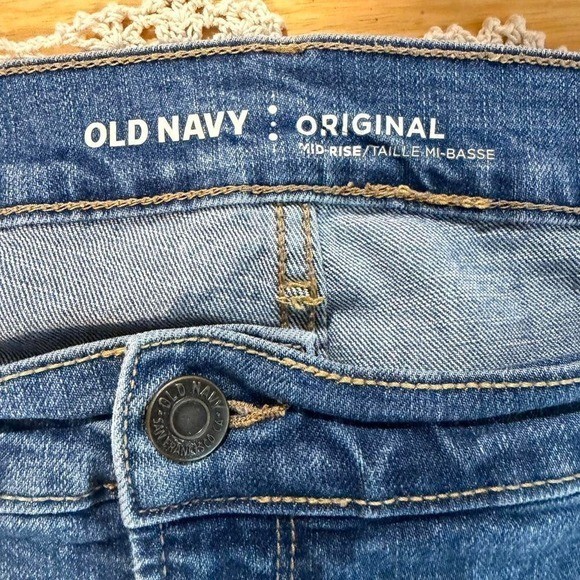 Old Navy Original Mid Rise Bootcut Jeans Blue Denim Size 16 Regular